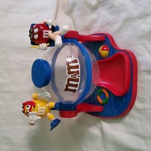 M&M's Make a Splash Candy Dispenser